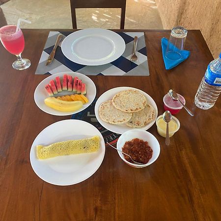 Hotel Hanguk Villa 담불라 외부 사진