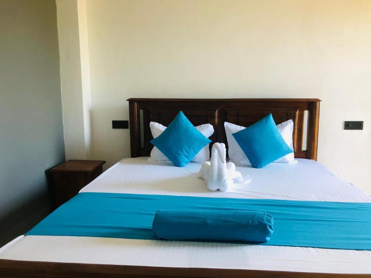 Hotel Hanguk Villa 담불라 외부 사진